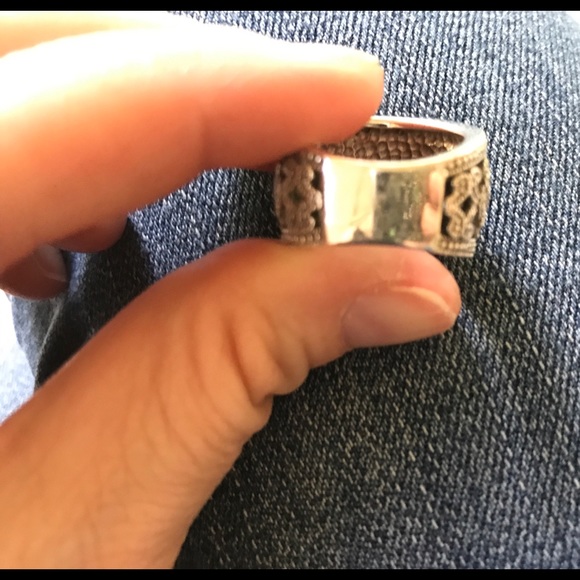 Gorgeous Art Deco sterling Ring size seven - Picture 2 of 5